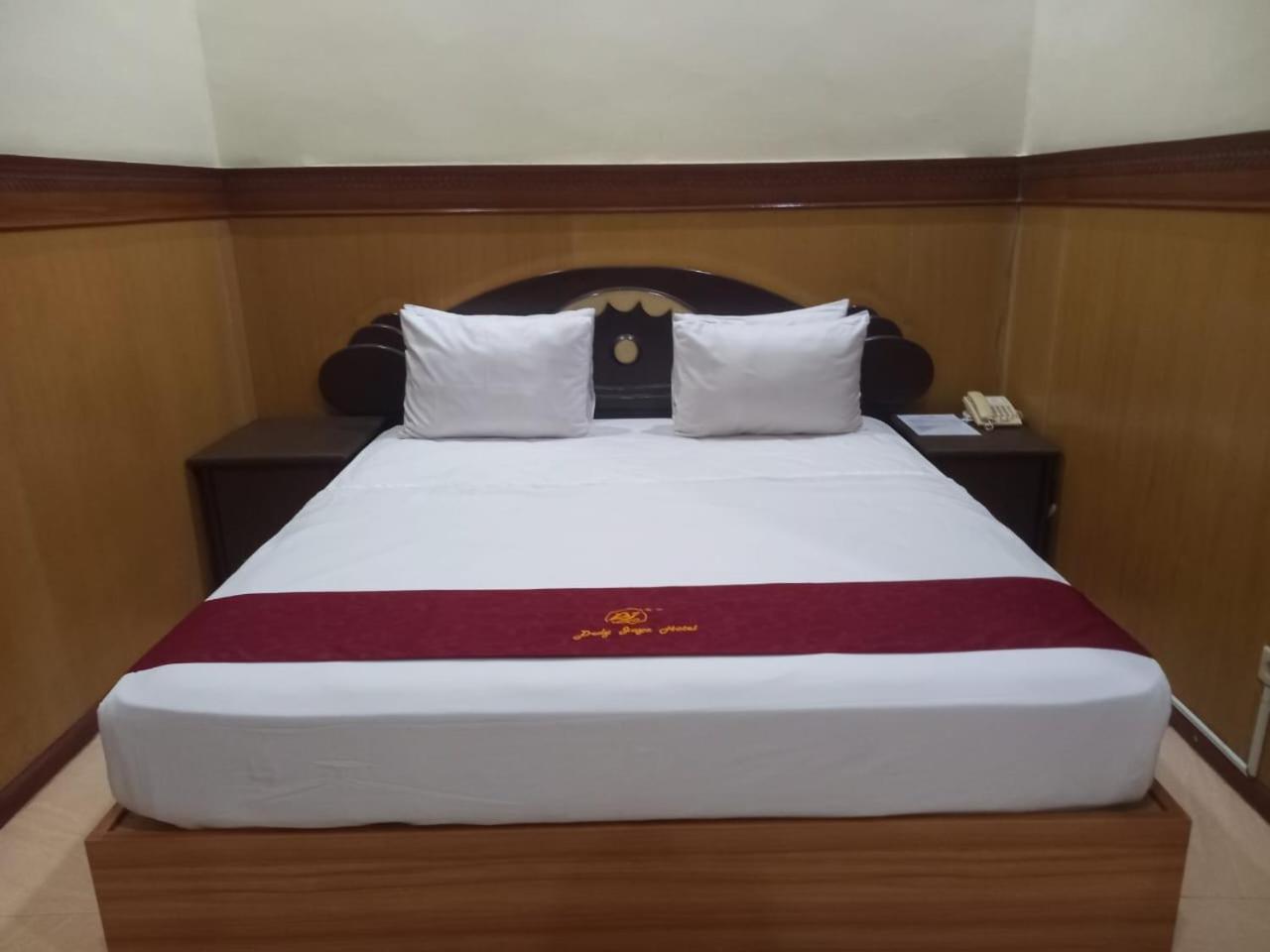 Urbanview Hotel Dedy Jaya Brebes エクステリア 写真
